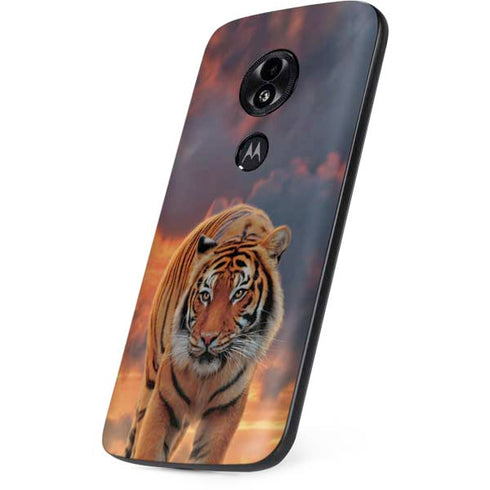 Vincent Hie Rising Tiger Moto E5 Play Skin